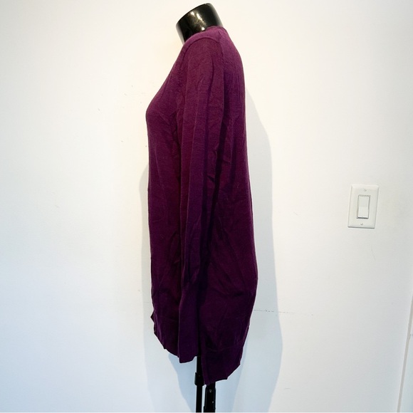 Medium BADGLEY MISCHKA Plum Purple Merino Wool Sweater Lightweight Luxury - Picture 13 of 13
